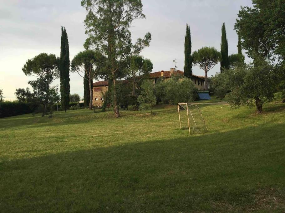 Eco-Chic Retreat: Countryside Oasis Near Florence Pozzolatico Bagian luar foto
