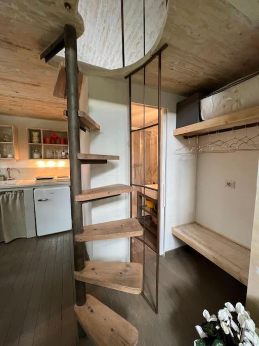 Eco-Chic Retreat: Countryside Oasis Near Florence Pozzolatico Bagian luar foto