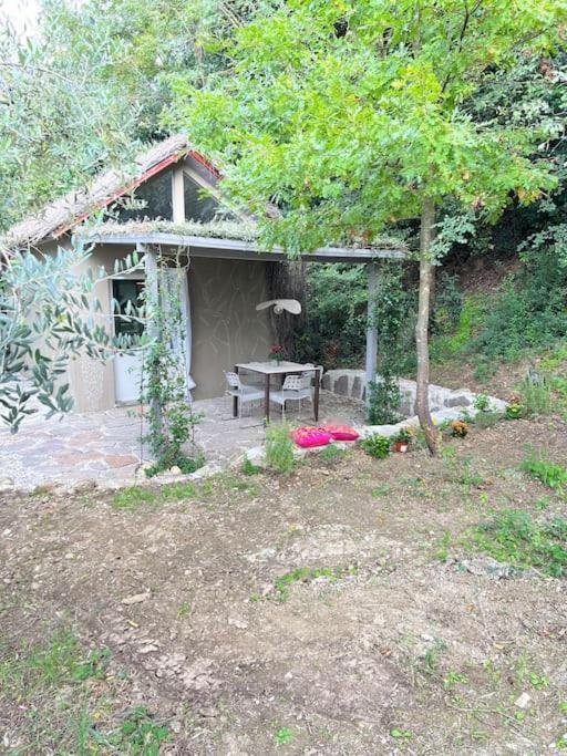 Eco-Chic Retreat: Countryside Oasis Near Florence Pozzolatico Bagian luar foto