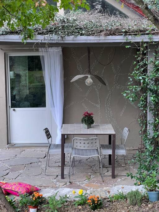 Eco-Chic Retreat: Countryside Oasis Near Florence Pozzolatico Bagian luar foto