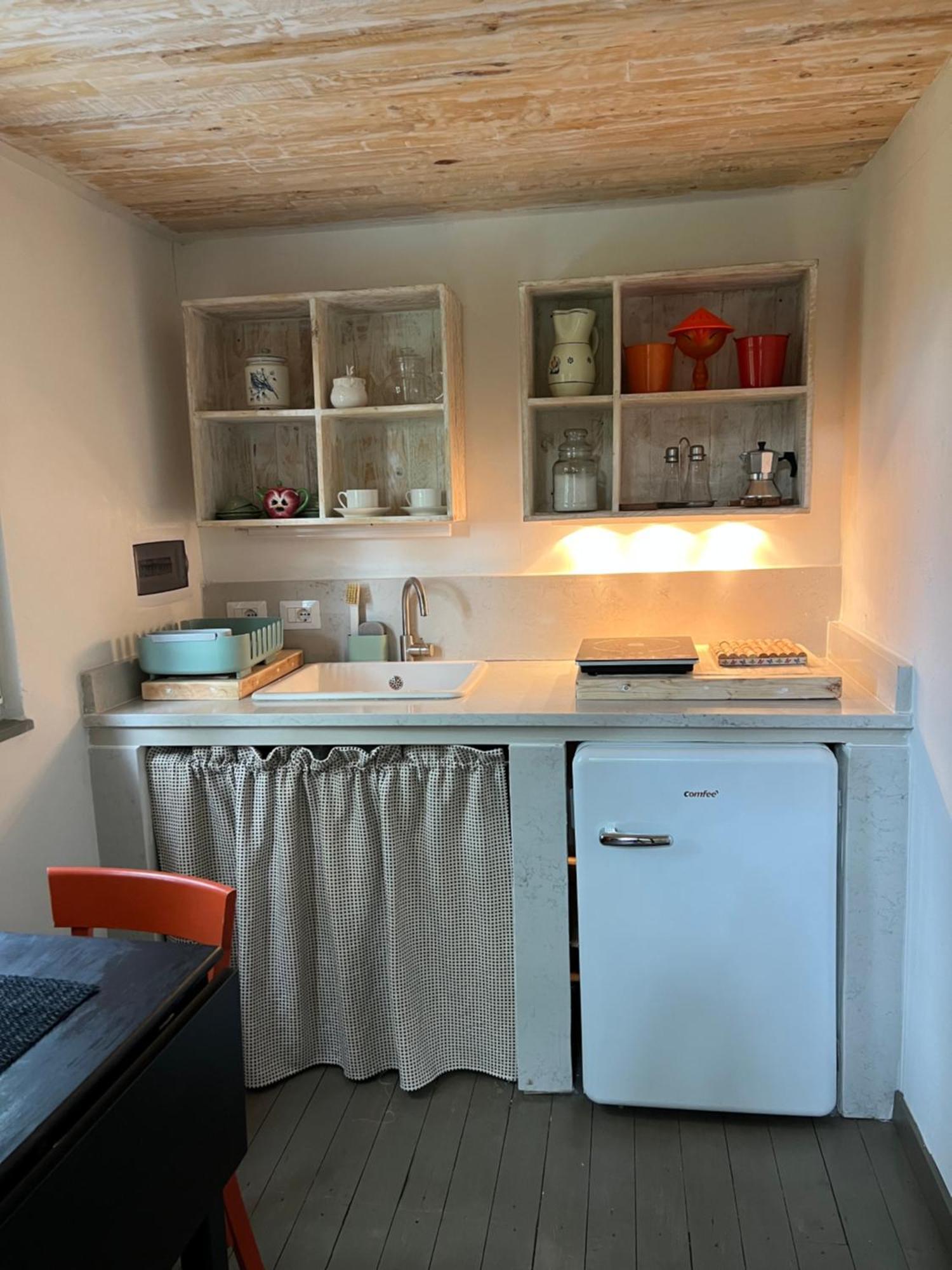 Eco-Chic Retreat: Countryside Oasis Near Florence Pozzolatico Bagian luar foto